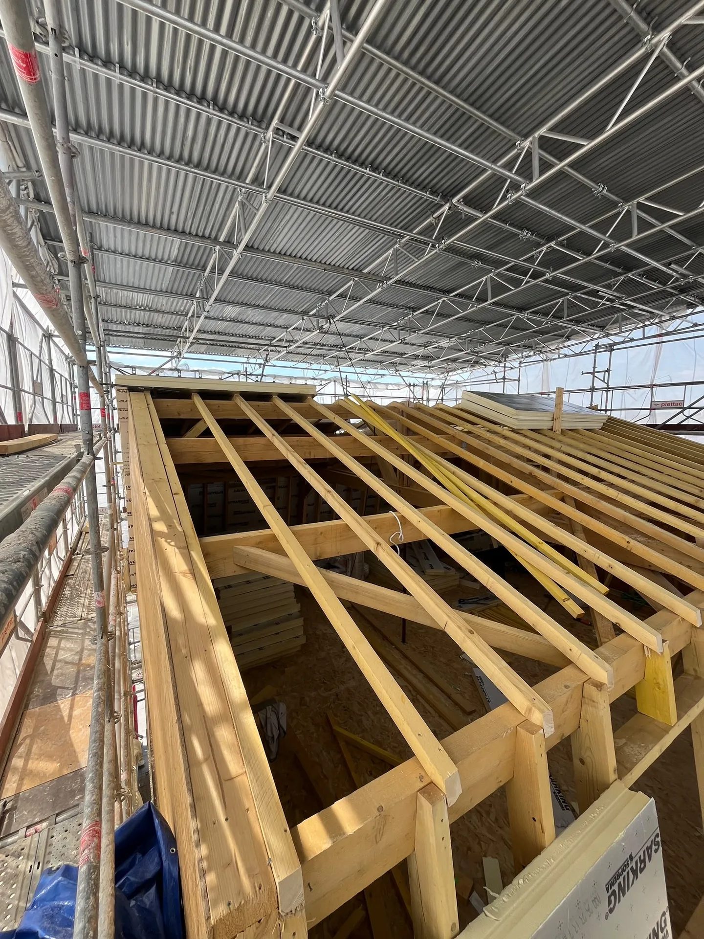 Surélévation en ossature bois et rénovation complète d'une maison — Avant 3